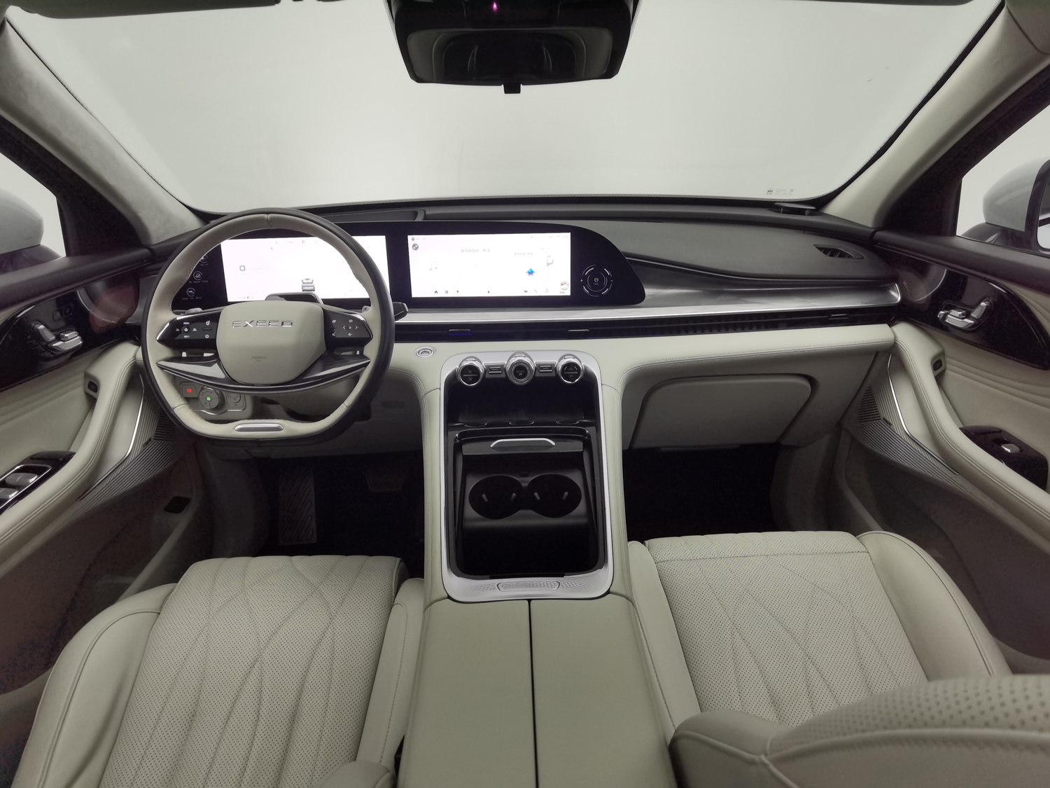 Used Exeed Yaoguang 2023 2.0 AT