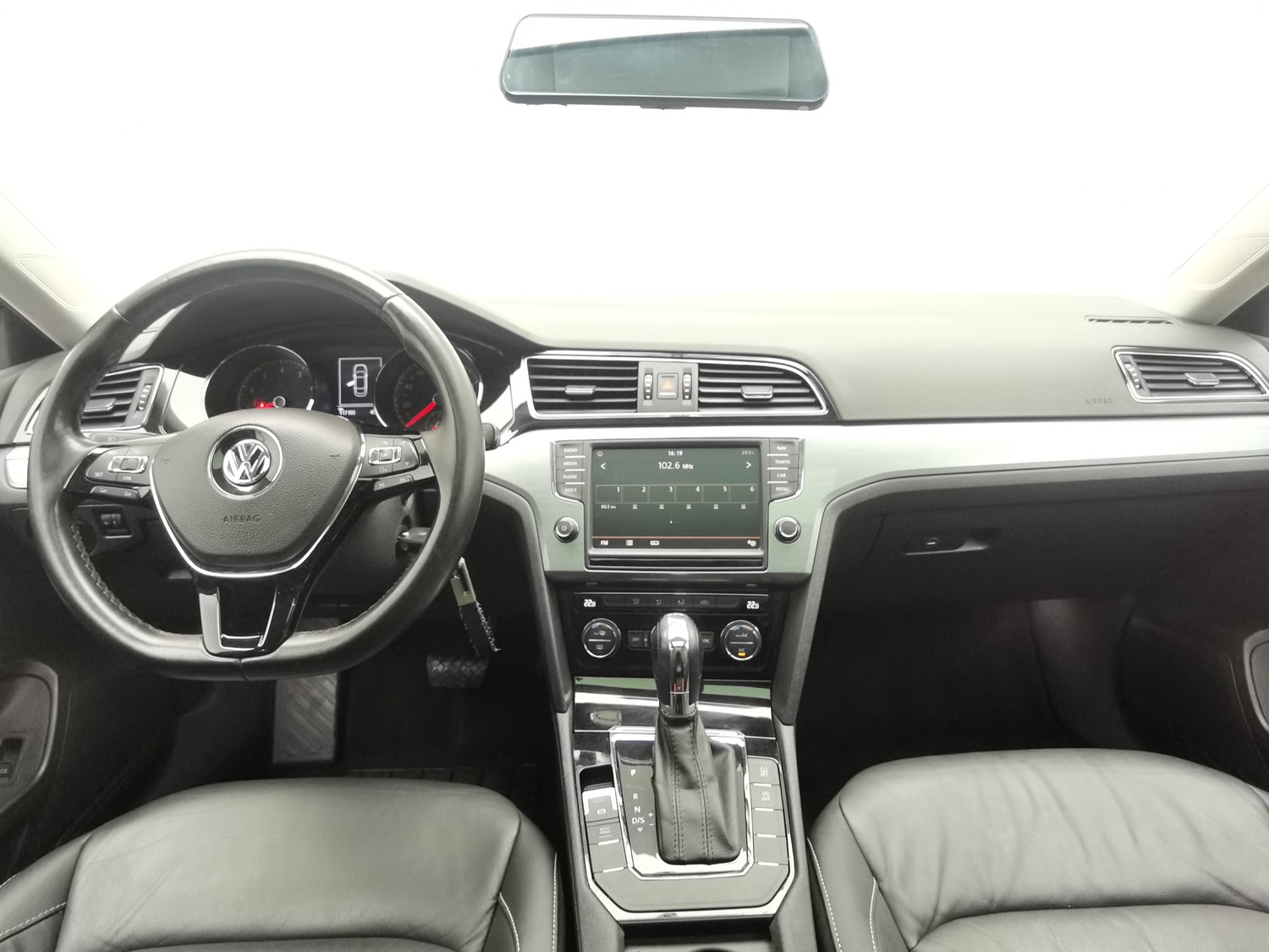 Used Volkswagen Lamando 2018 1.4 AT