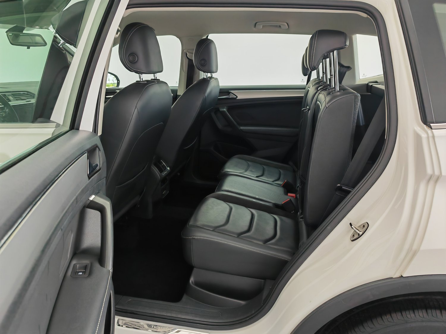 Used Volkswagen Tiguan L 2018 1.4 AT
