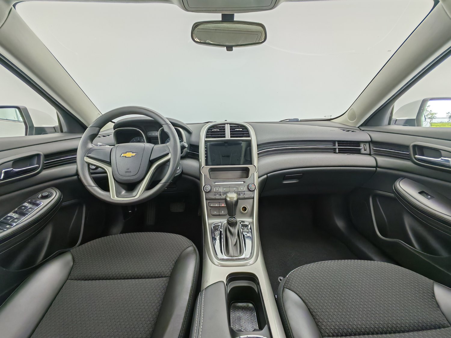 Used Chevrolet Malibu 2014 1.6 AT