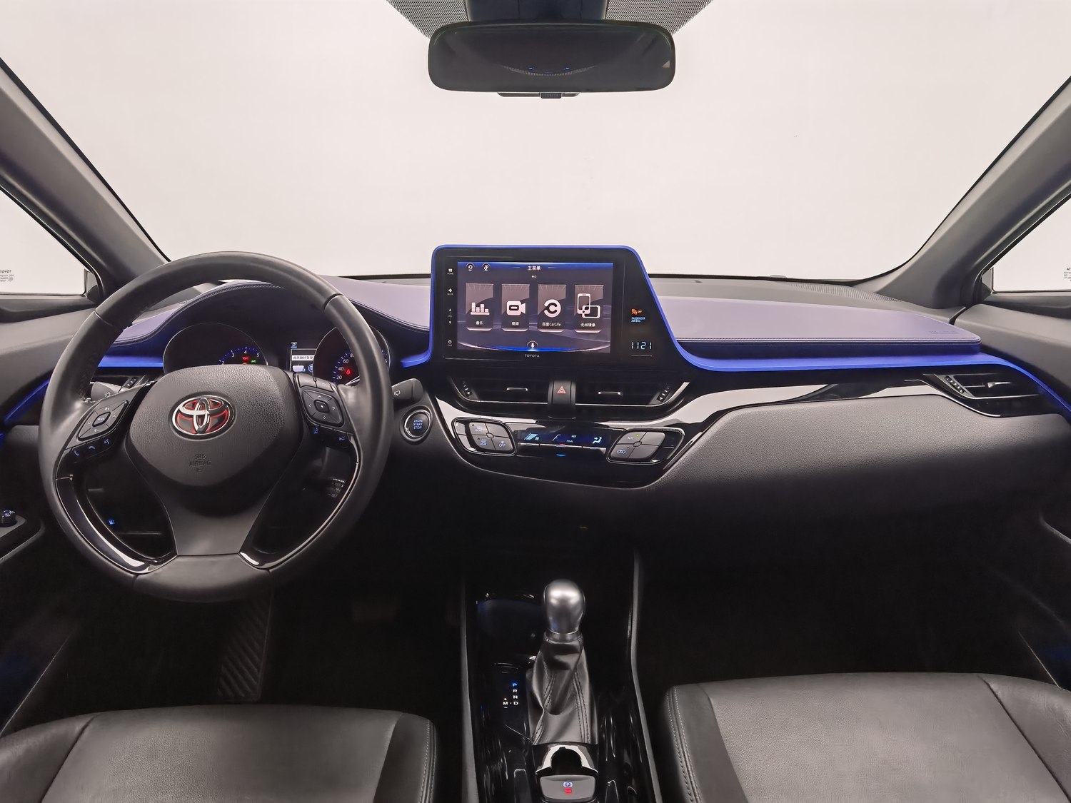 Used Toyota IZOA 2018 2.0 AT