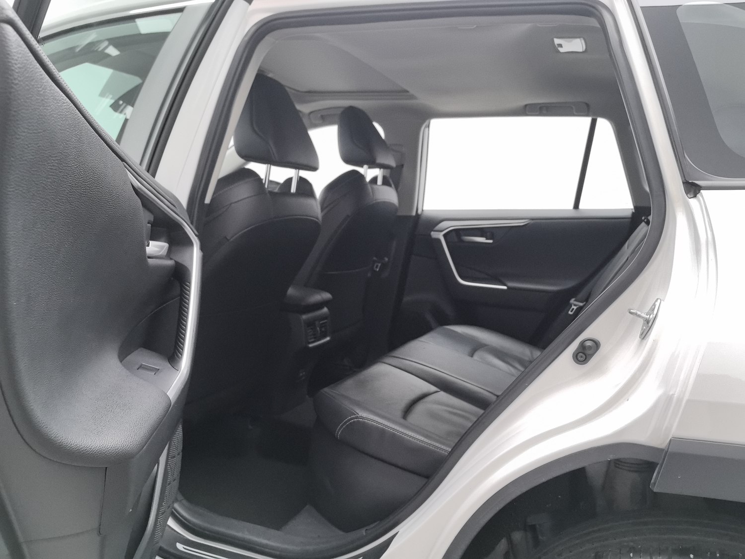 Used Toyota Wildlander 2022 2.5 AT