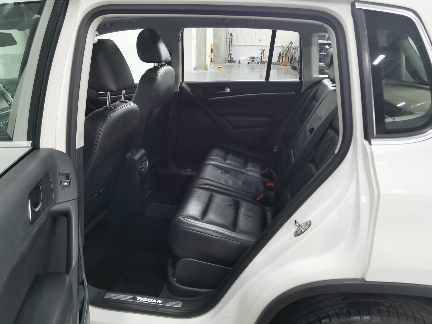 Used Volkswagen Tiguan 2015 1.8 AT