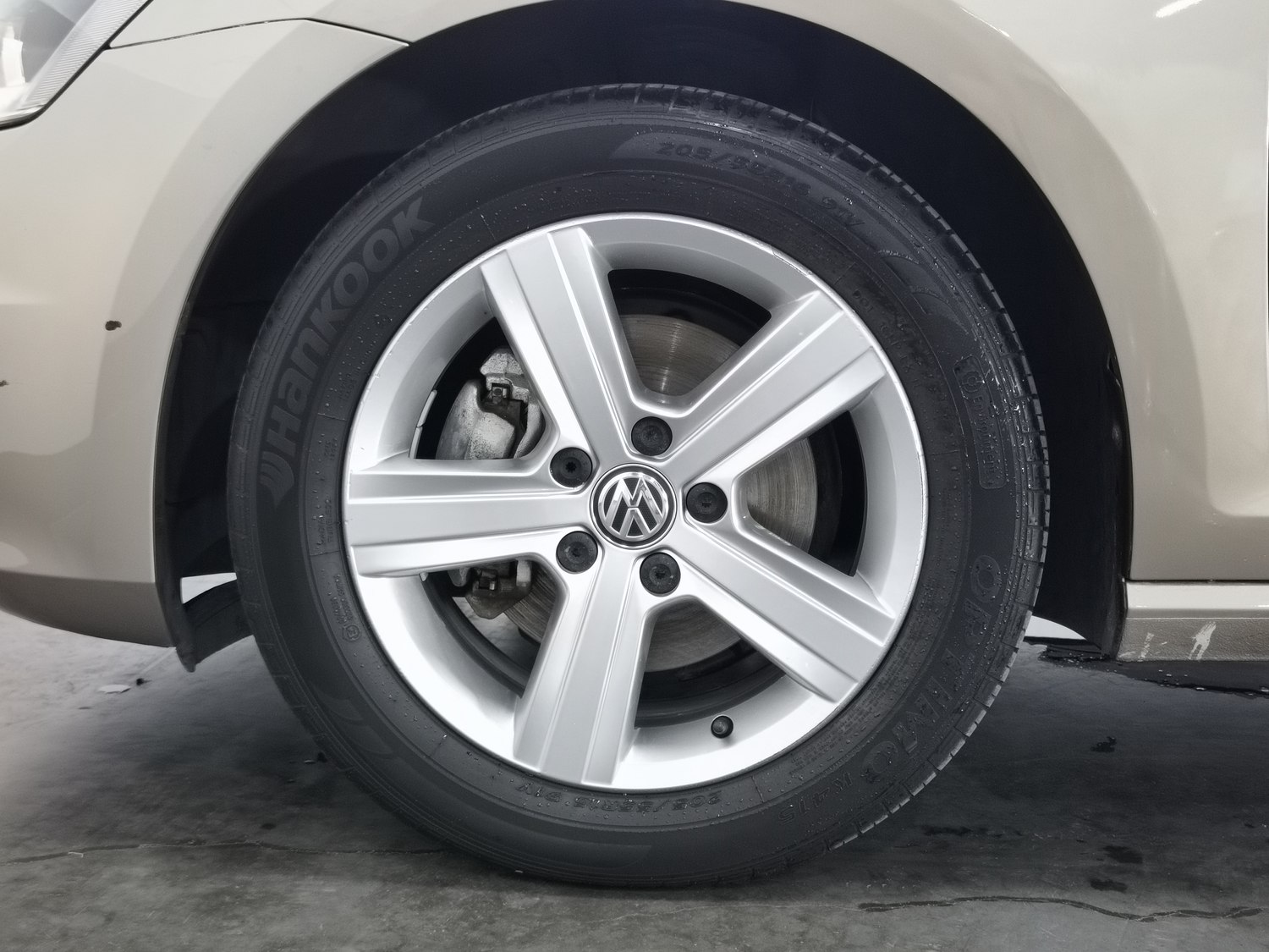Used Volkswagen Golf 2015 1.4 AT