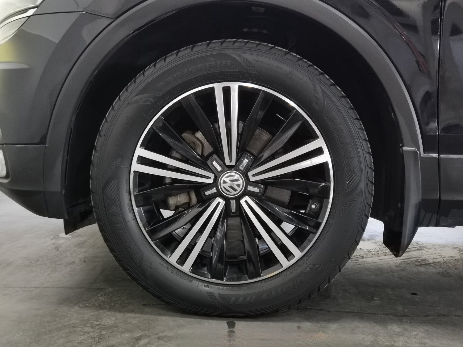 Used Volkswagen Tiguan L 2017 2.0 AT