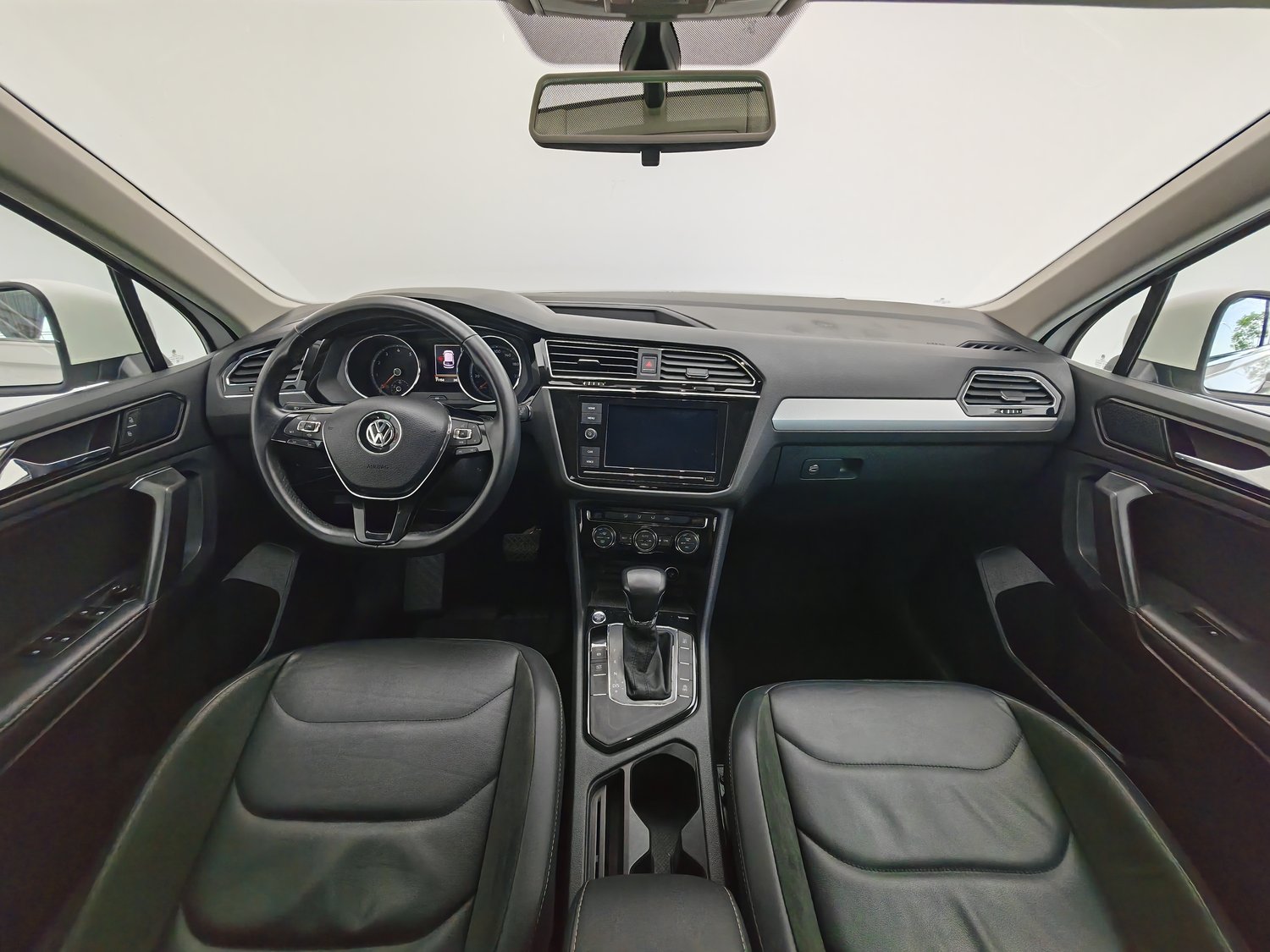 Used Volkswagen Tiguan L 2018 1.4 AT
