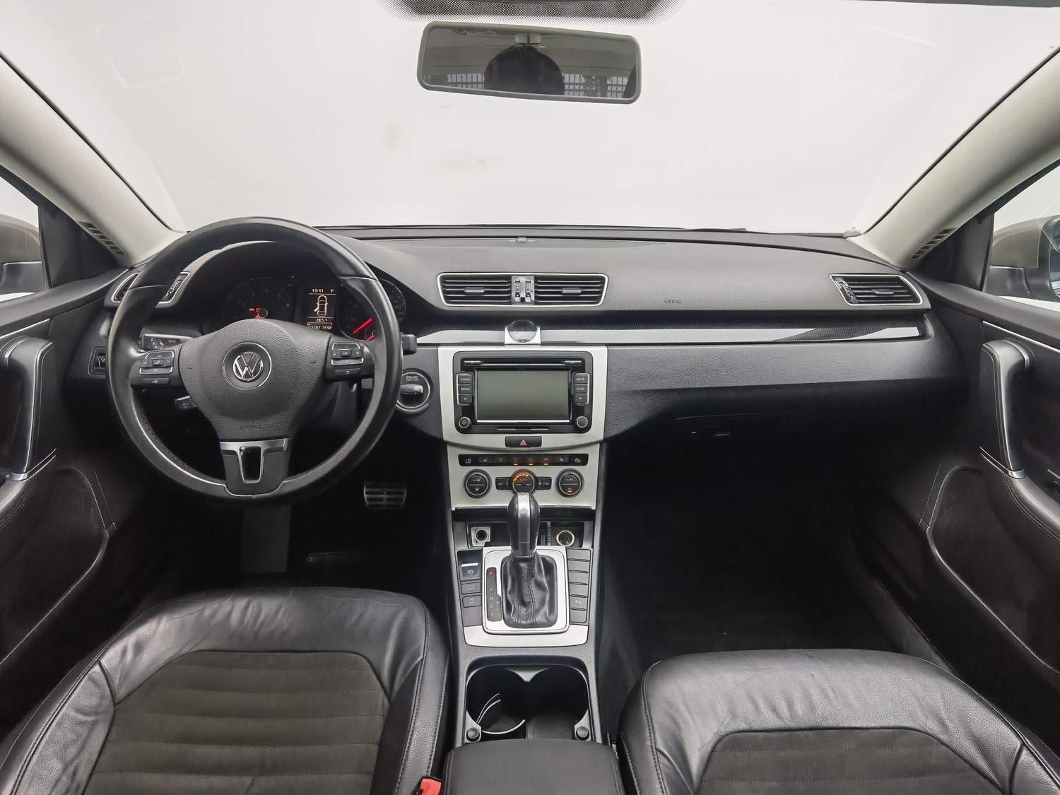Used Volkswagen Magotan 2015 2.0 AT