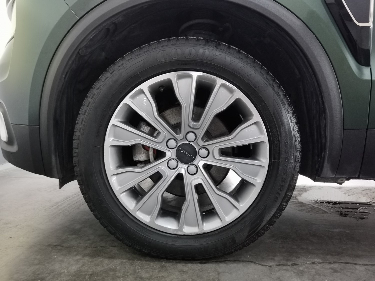 Used Lynk & Co 01 2017 2.0 AT
