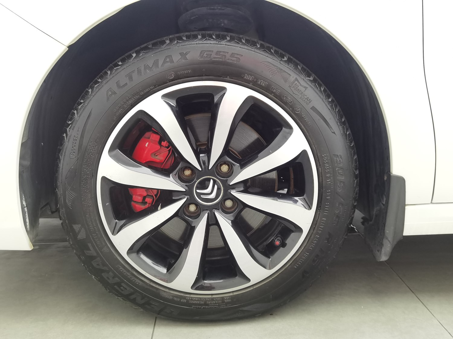 Used Citroen C4 Quatre 2016 1.6 MT