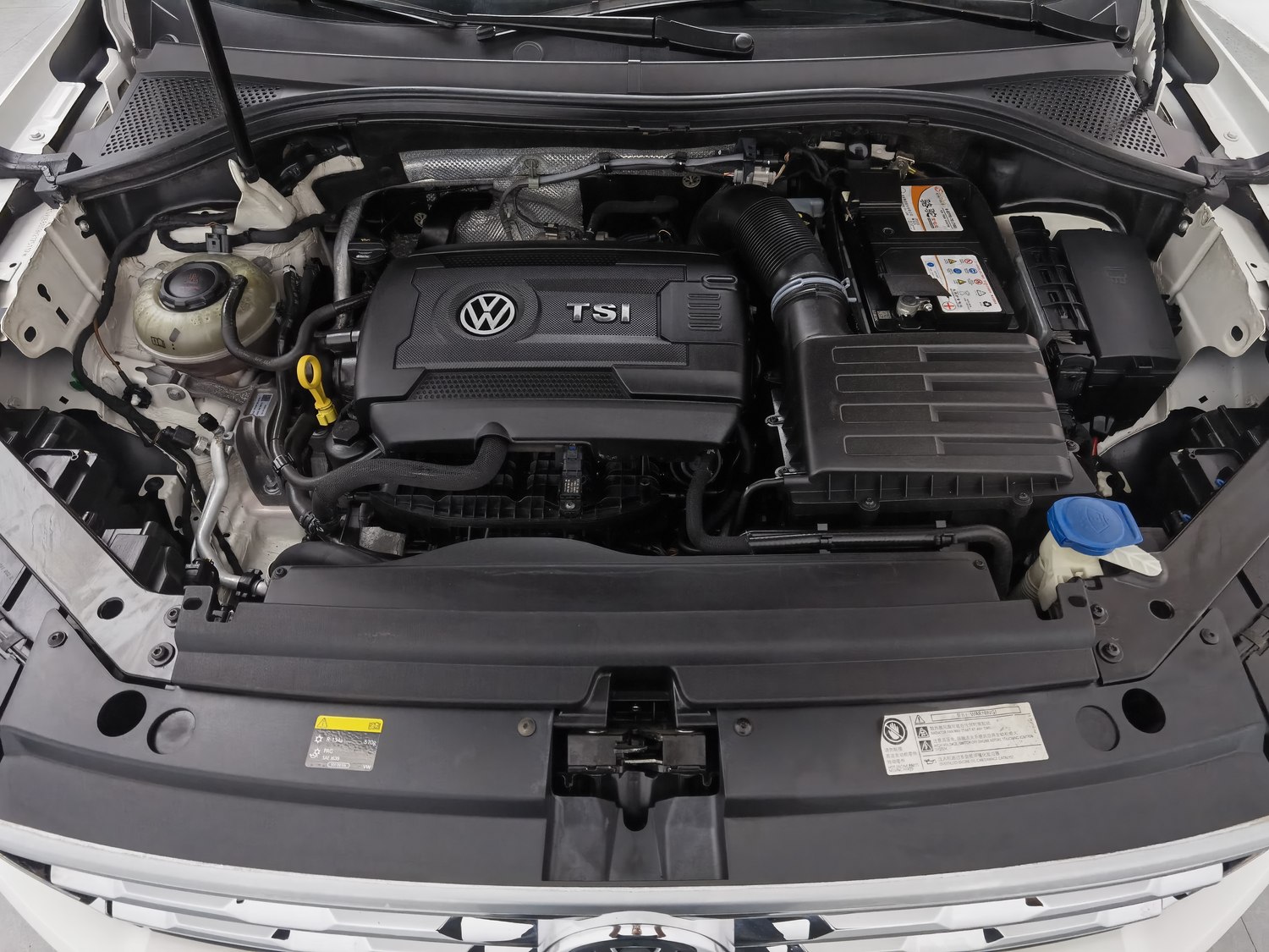 Used Volkswagen Tiguan L 2017 2.0 AT