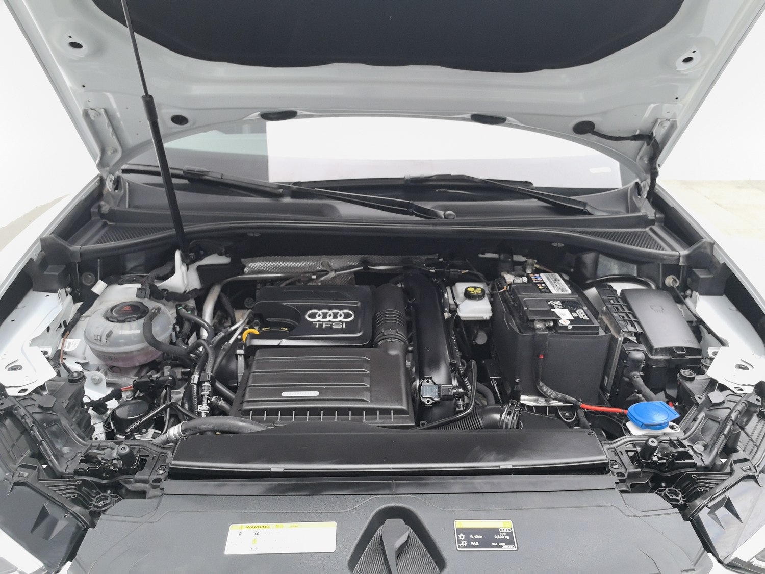 Used Audi Q3 2021 1.4 AT