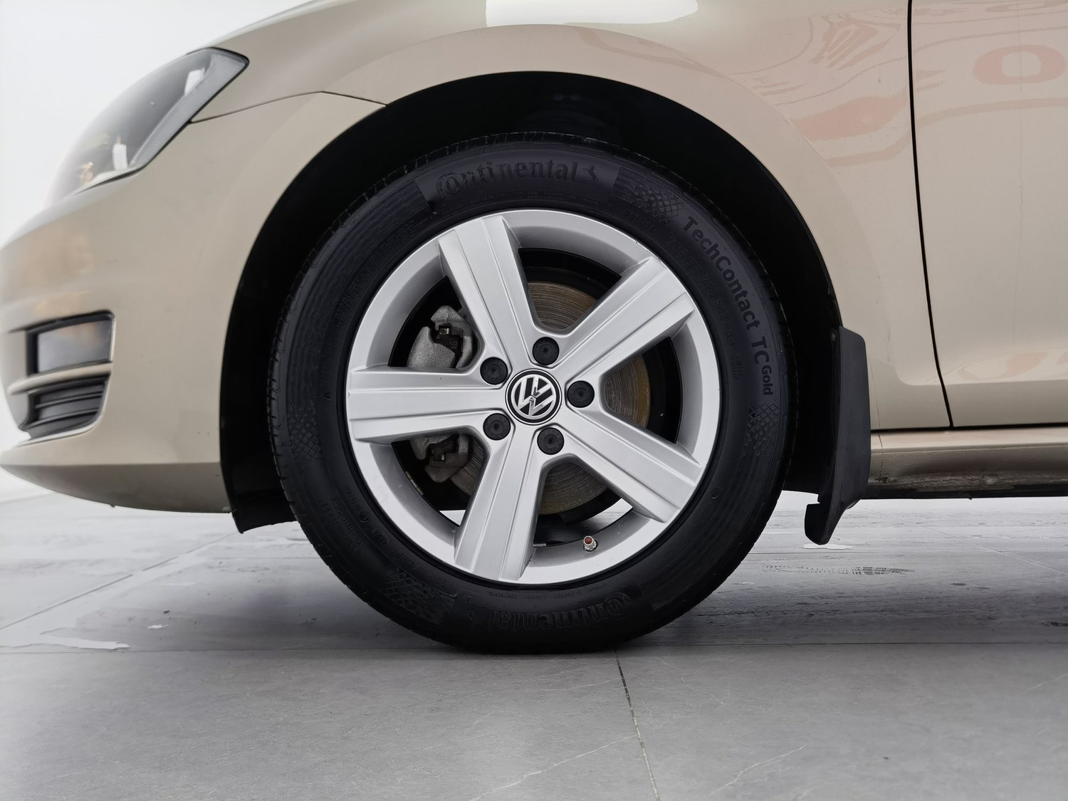 Used Volkswagen Golf 2015 1.4 AT
