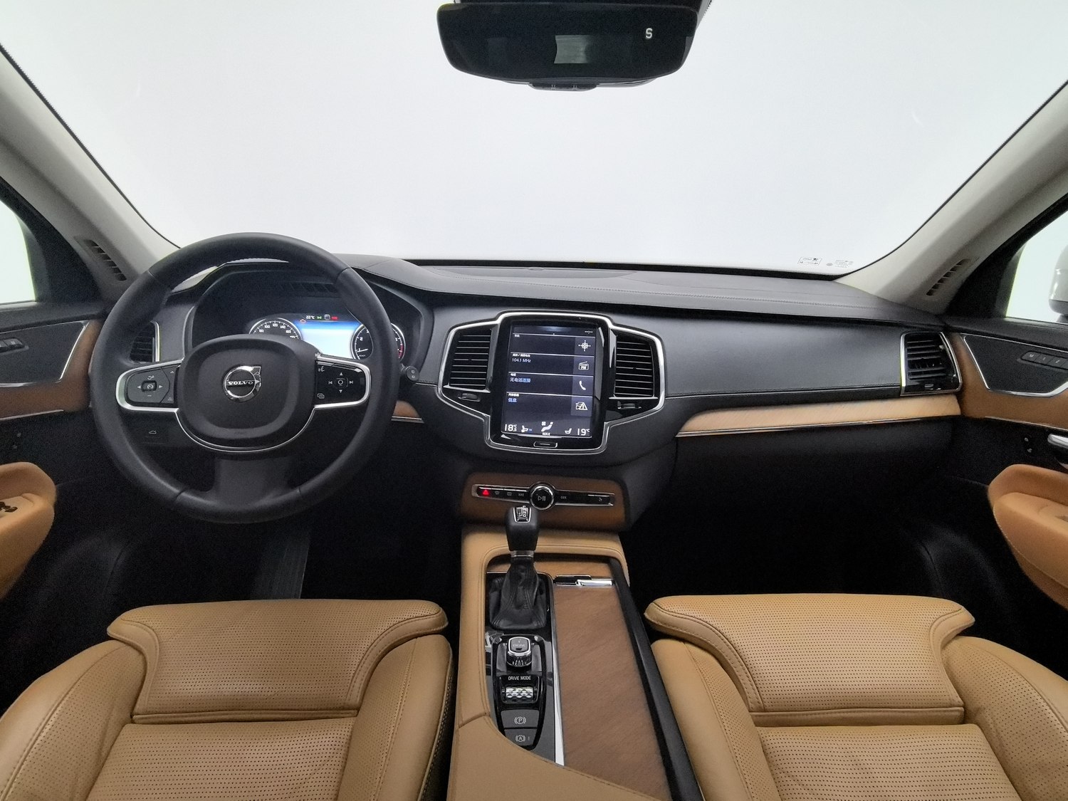 Used Volvo XC90 2015 2.0 AT