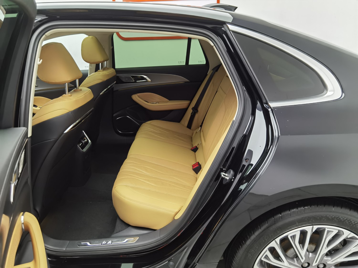 Used Hongqi H5 2023 2.0 AT