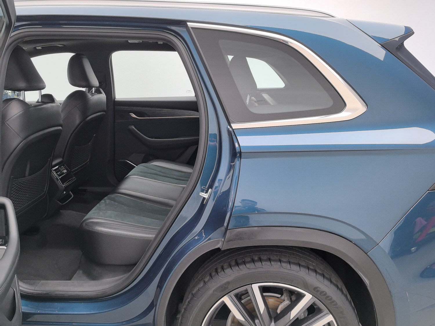 Used Geely Xingyue L 2021 2.0 AT
