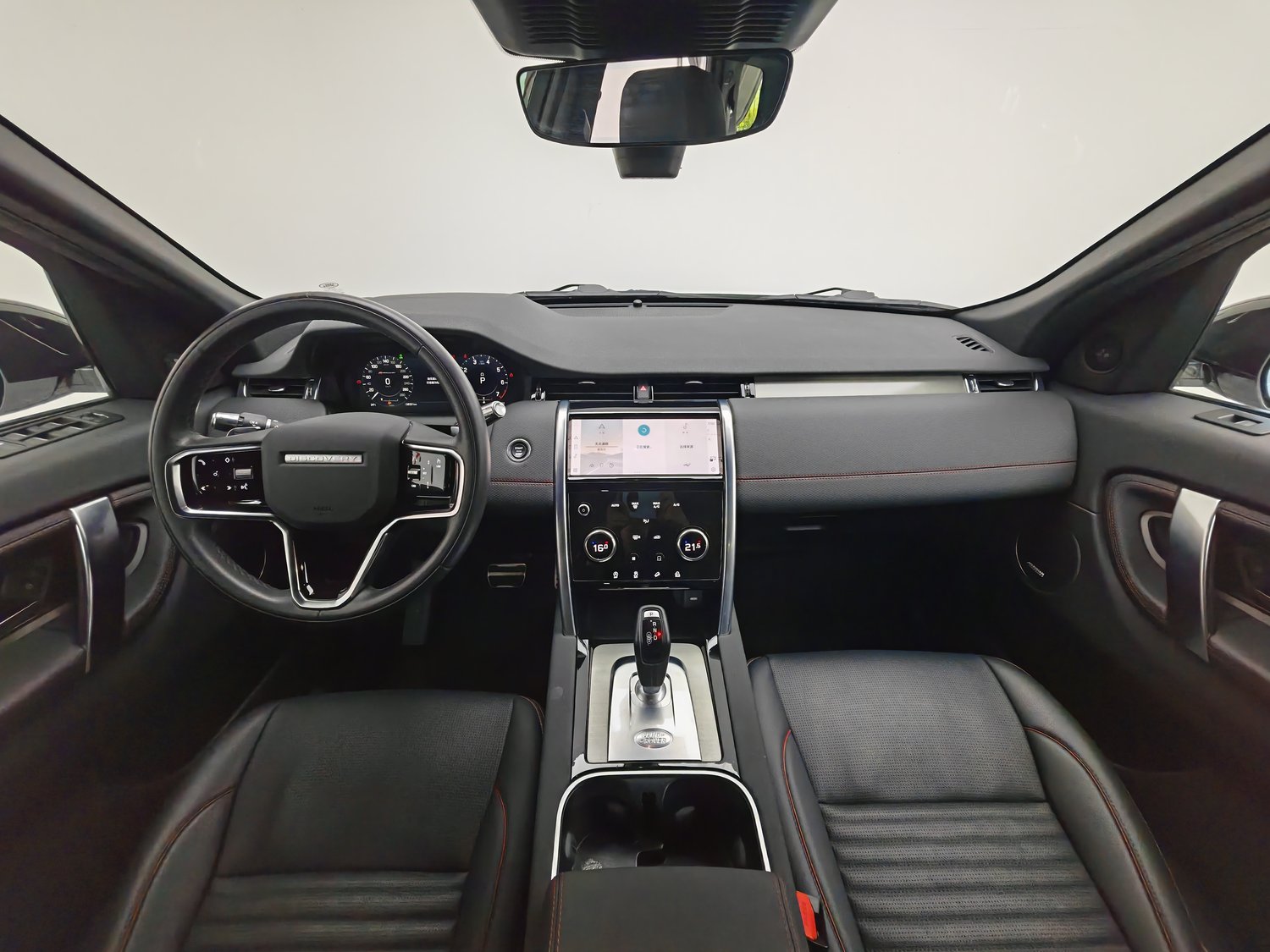 Used Land Rover Discovery 2022 2.0 AT