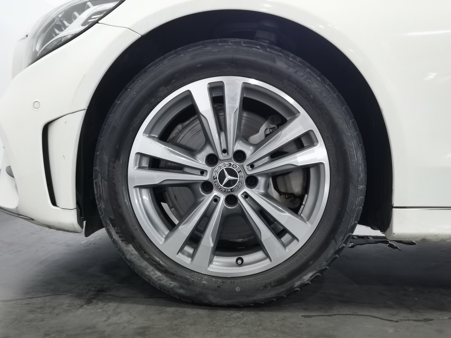 Used Mercedes-Benz C-Class 2019 1.6 AT