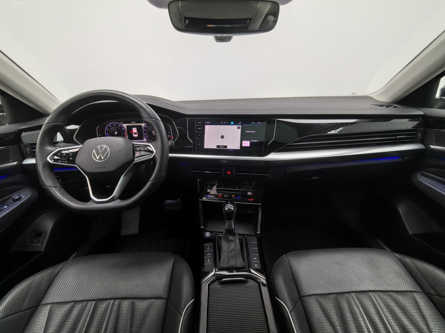 Used Volkswagen Passat 2023 2.0 AT