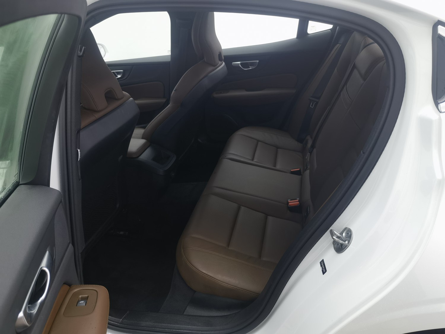 Used Volvo S60 2023 2.0 AT