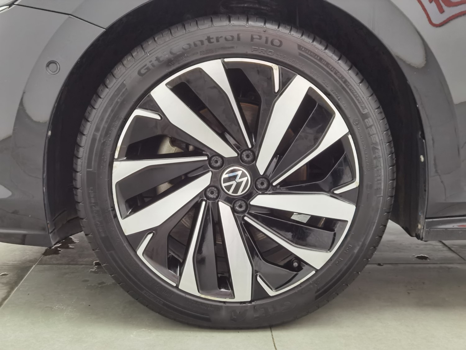 Used Volkswagen Passat 2024 2.0 AT