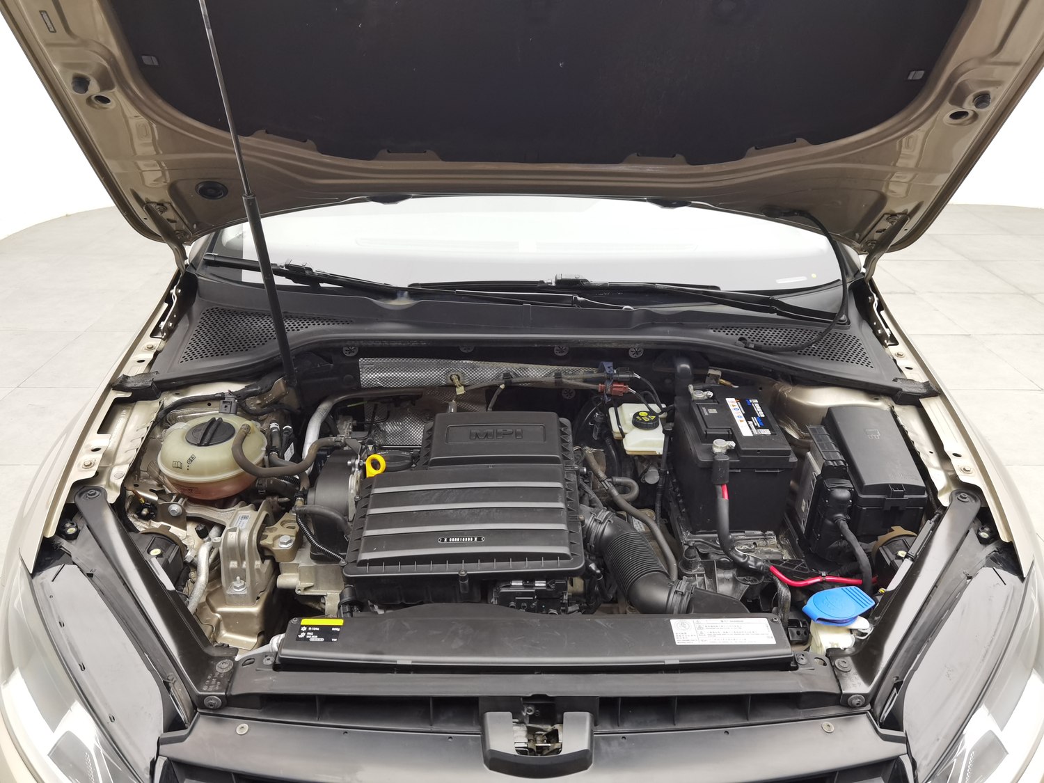 Used Volkswagen Golf 2017 1.6 AT