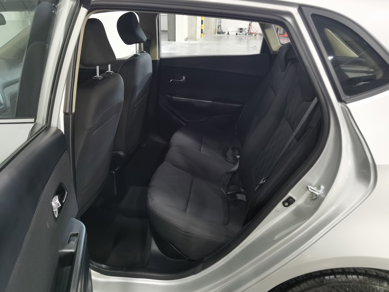 Used Kia K2 2012 1.4 MT