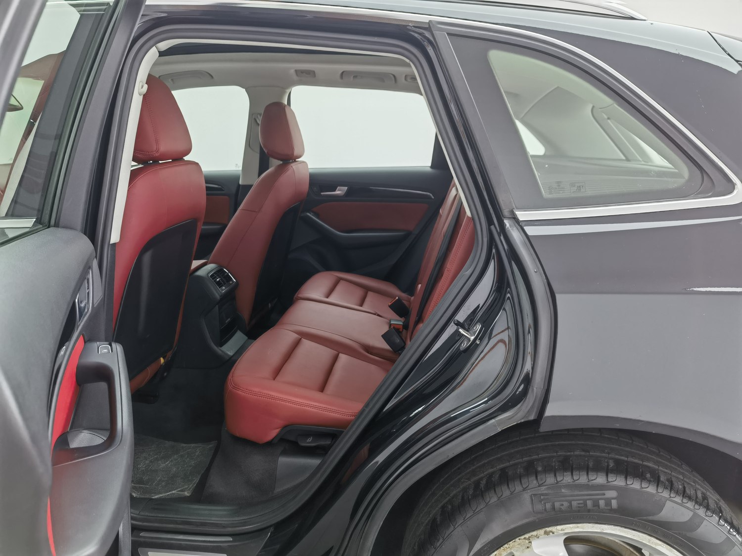 Used Audi Q5 2015 2.0 AT