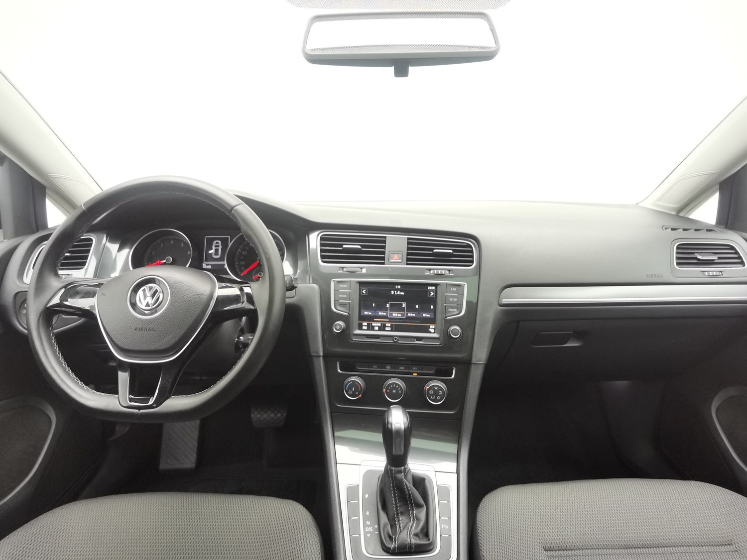 Used Volkswagen Golf 2017 1.6 AT
