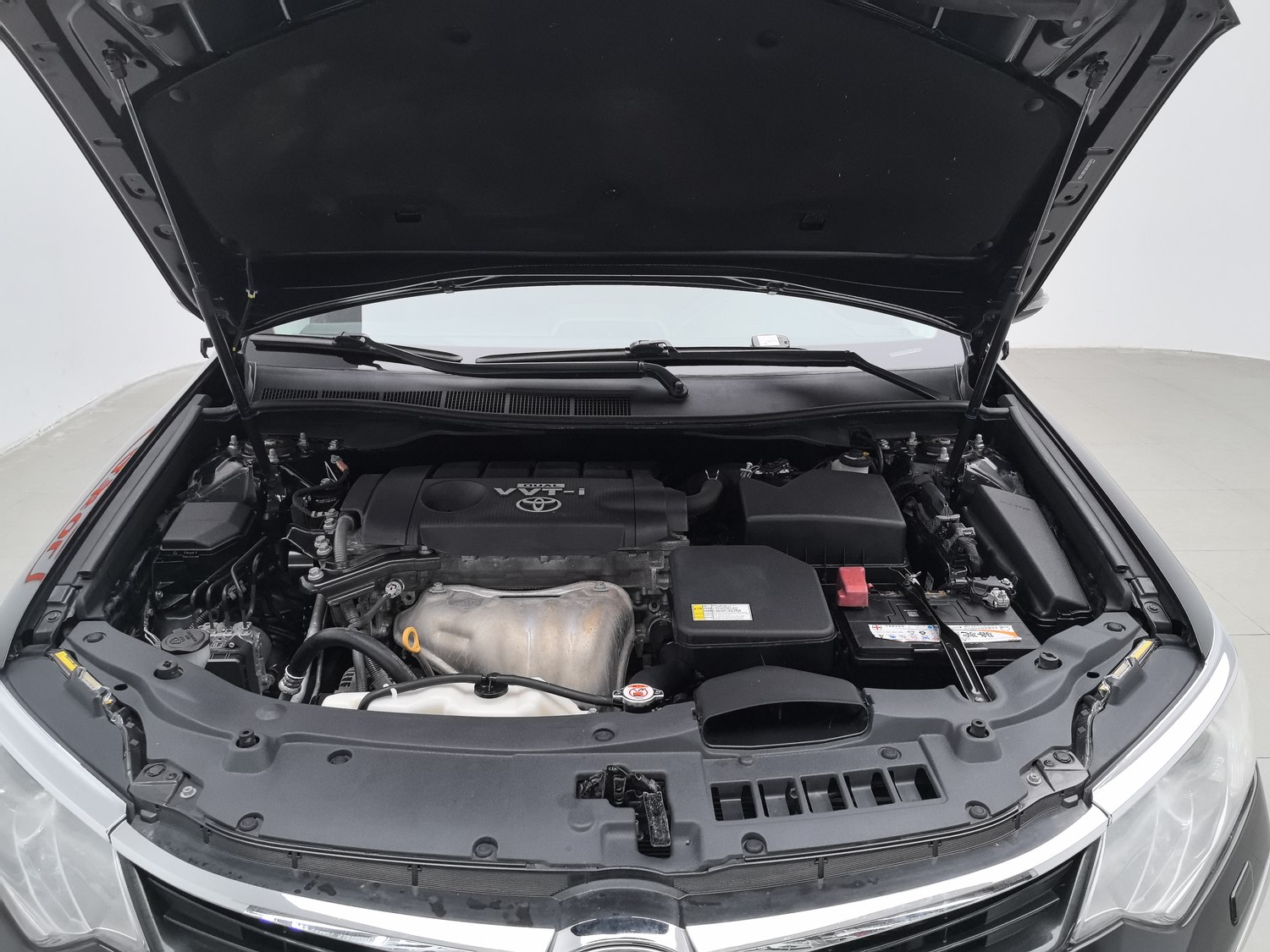 Used Toyota Camry 2016 2.5 AT