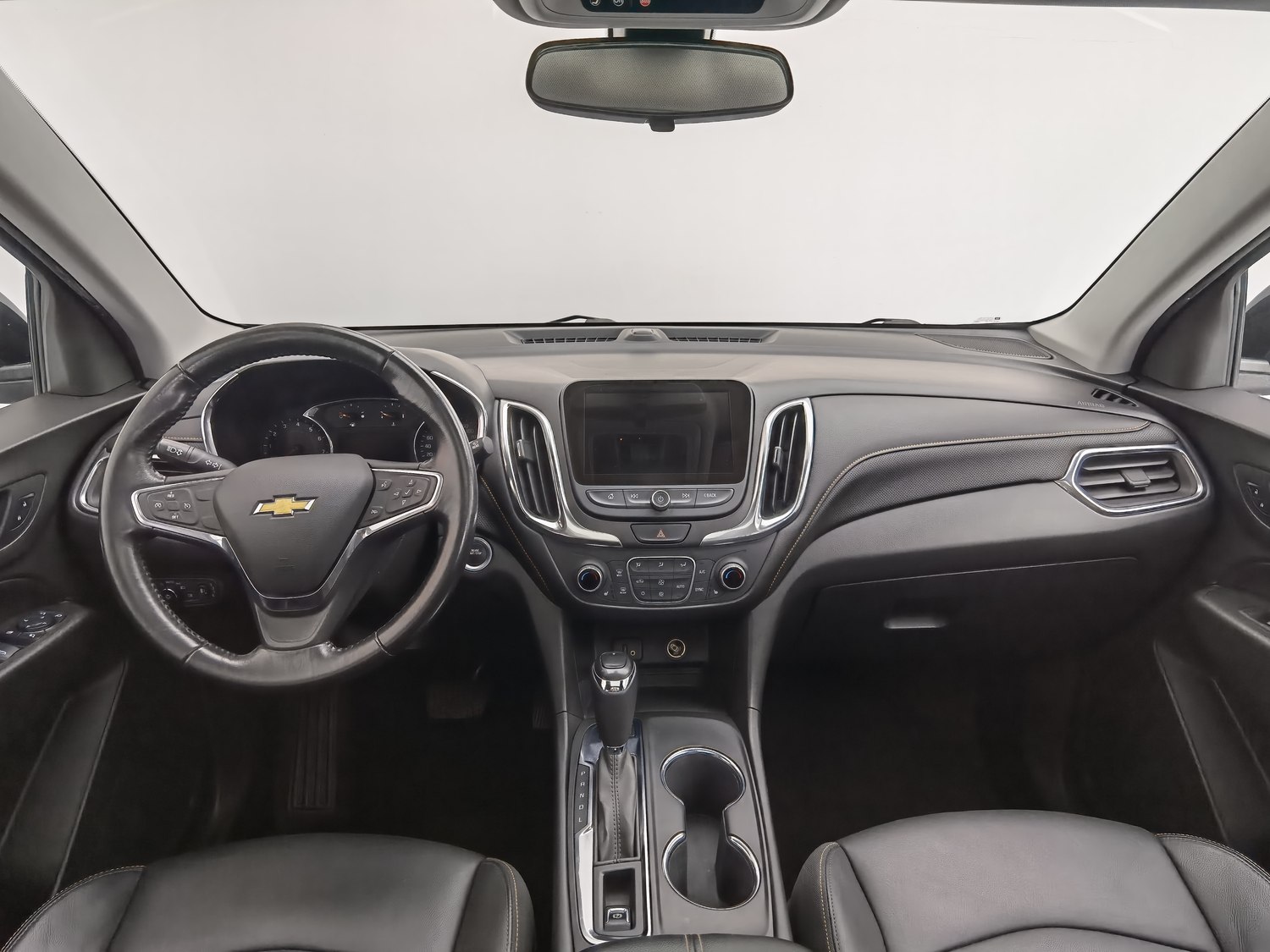 Used Chevrolet Equinox 2018 2.0 AT