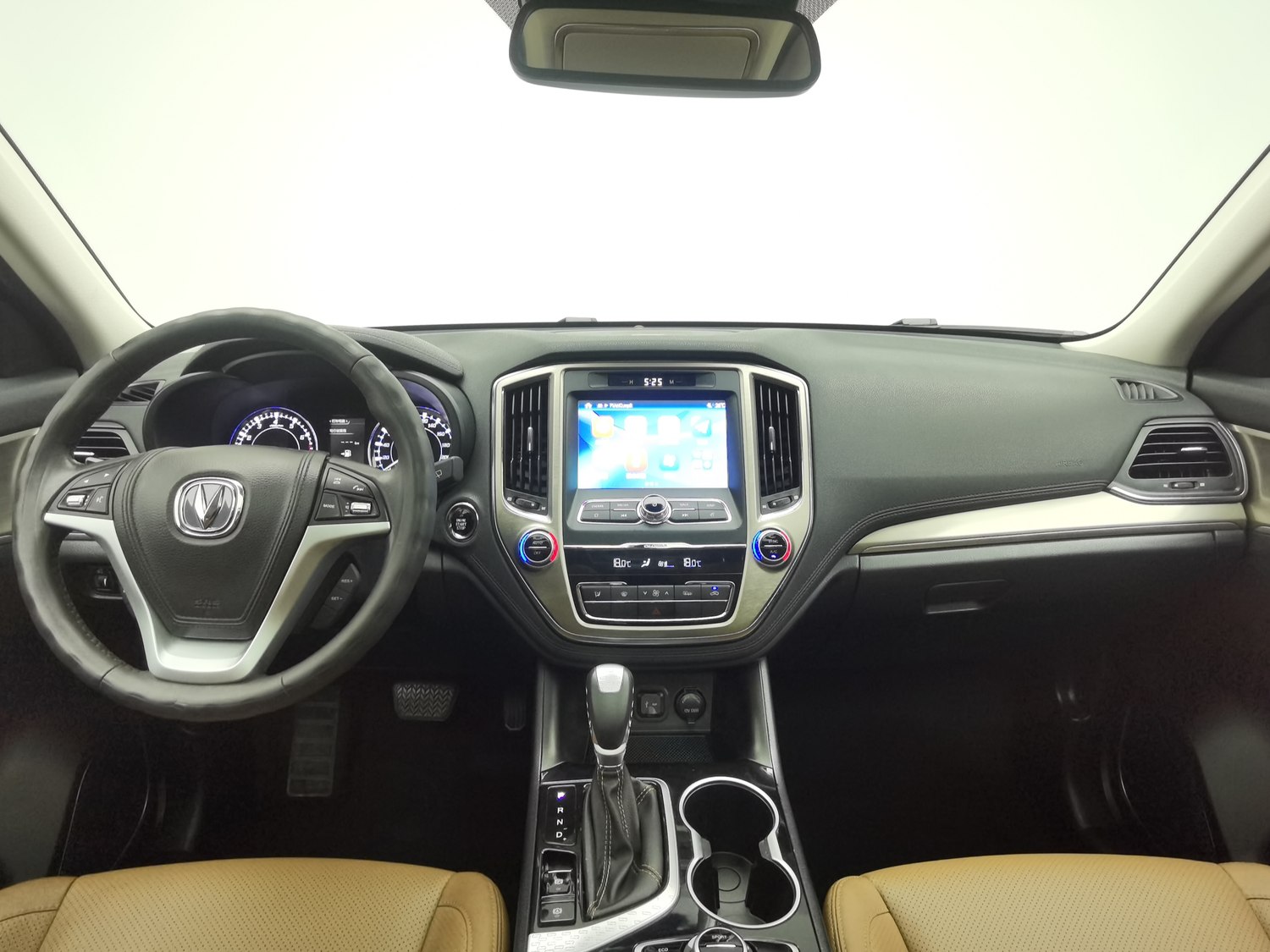 Used Changan CS95 2017 2.0 AT