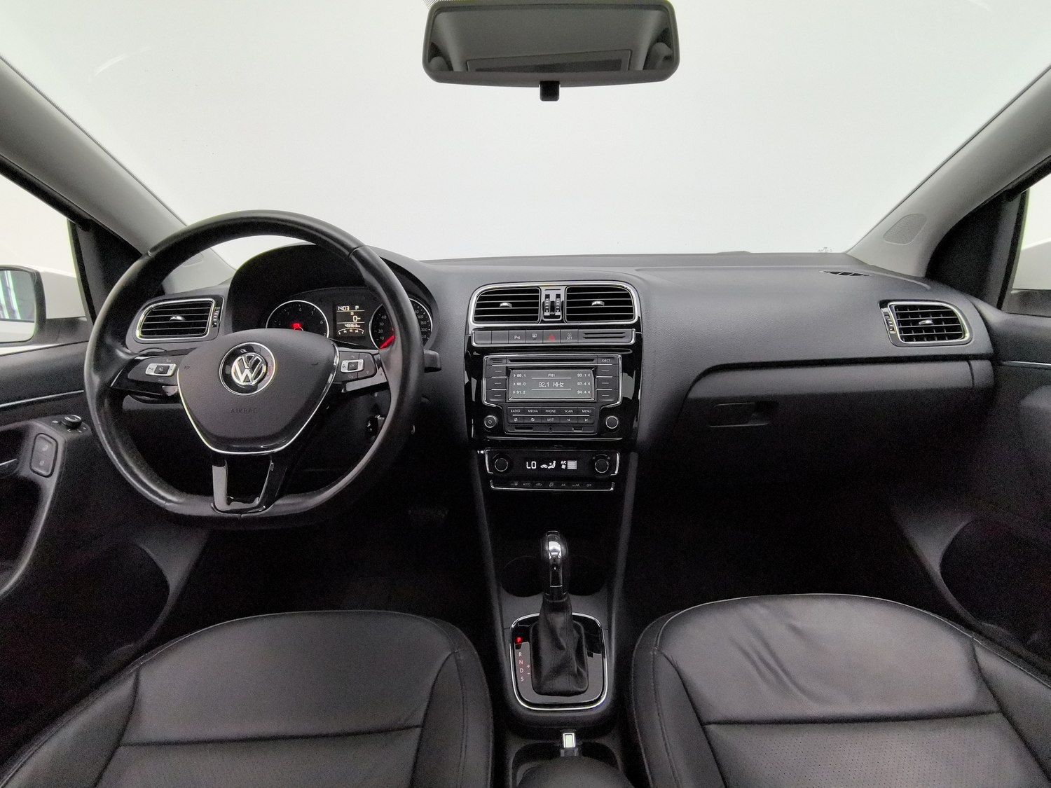 Used Volkswagen Polo 2014 1.6 AT