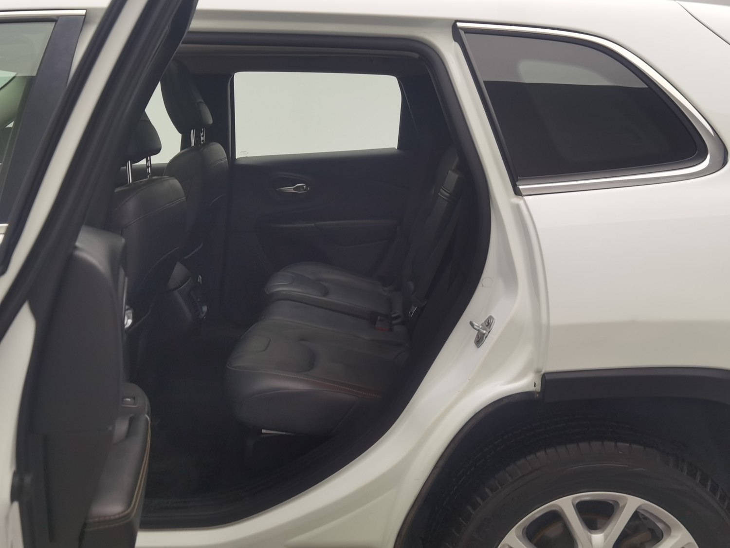 Used Jeep Cherokee 2016 2.0 AT