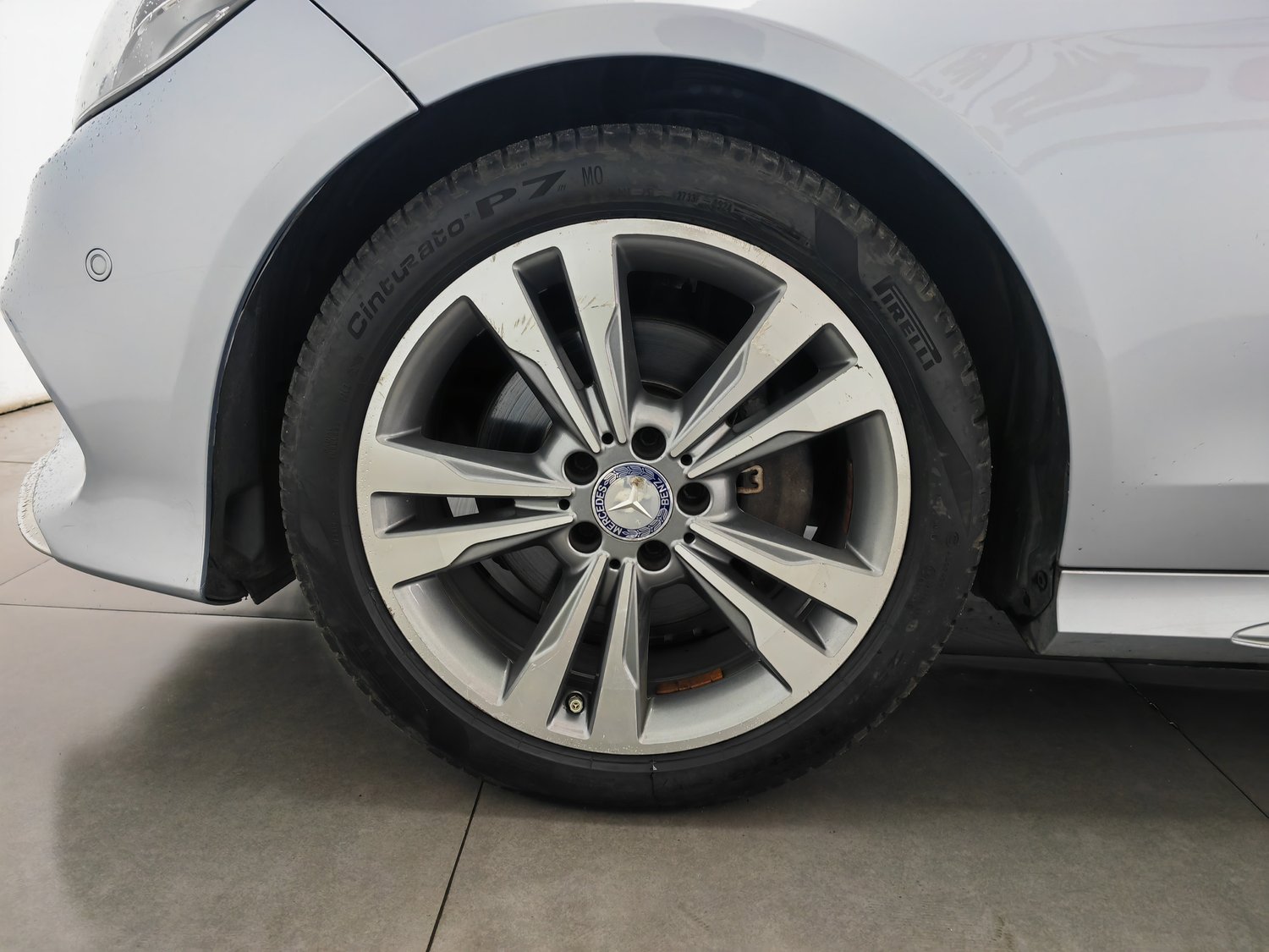 Used Mercedes-Benz E-Class 2015 2.0 AT