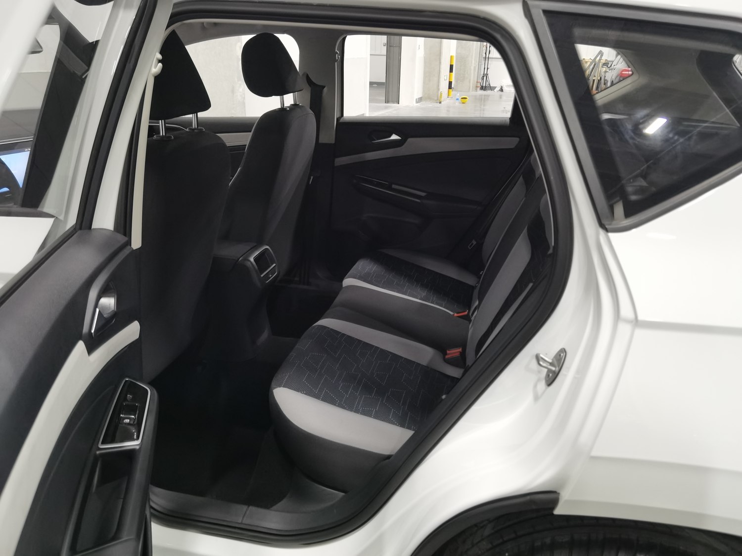 Used Jetta VS5 2024 1.4 AT