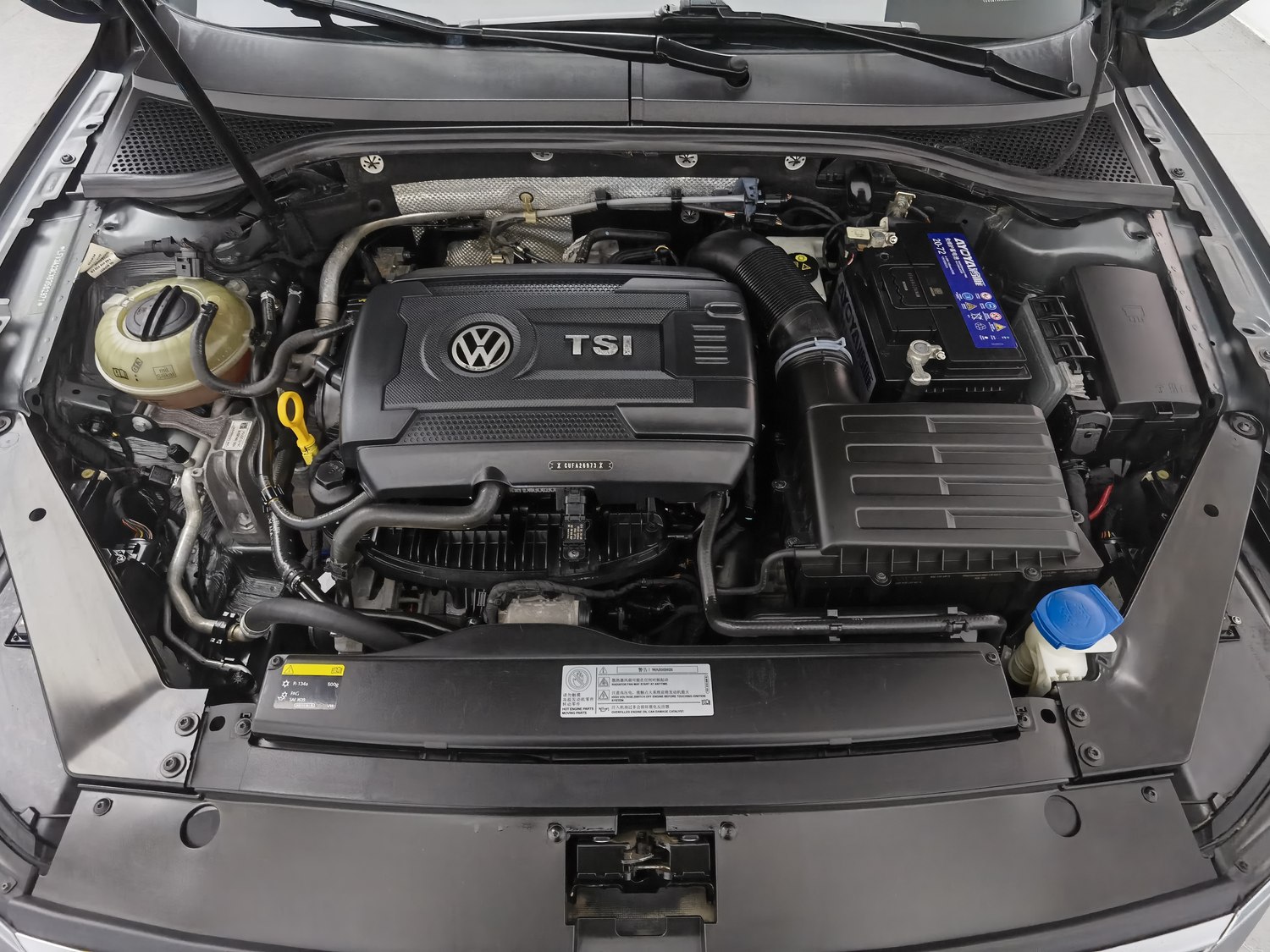 Used Volkswagen Magotan 2017 1.8 AT