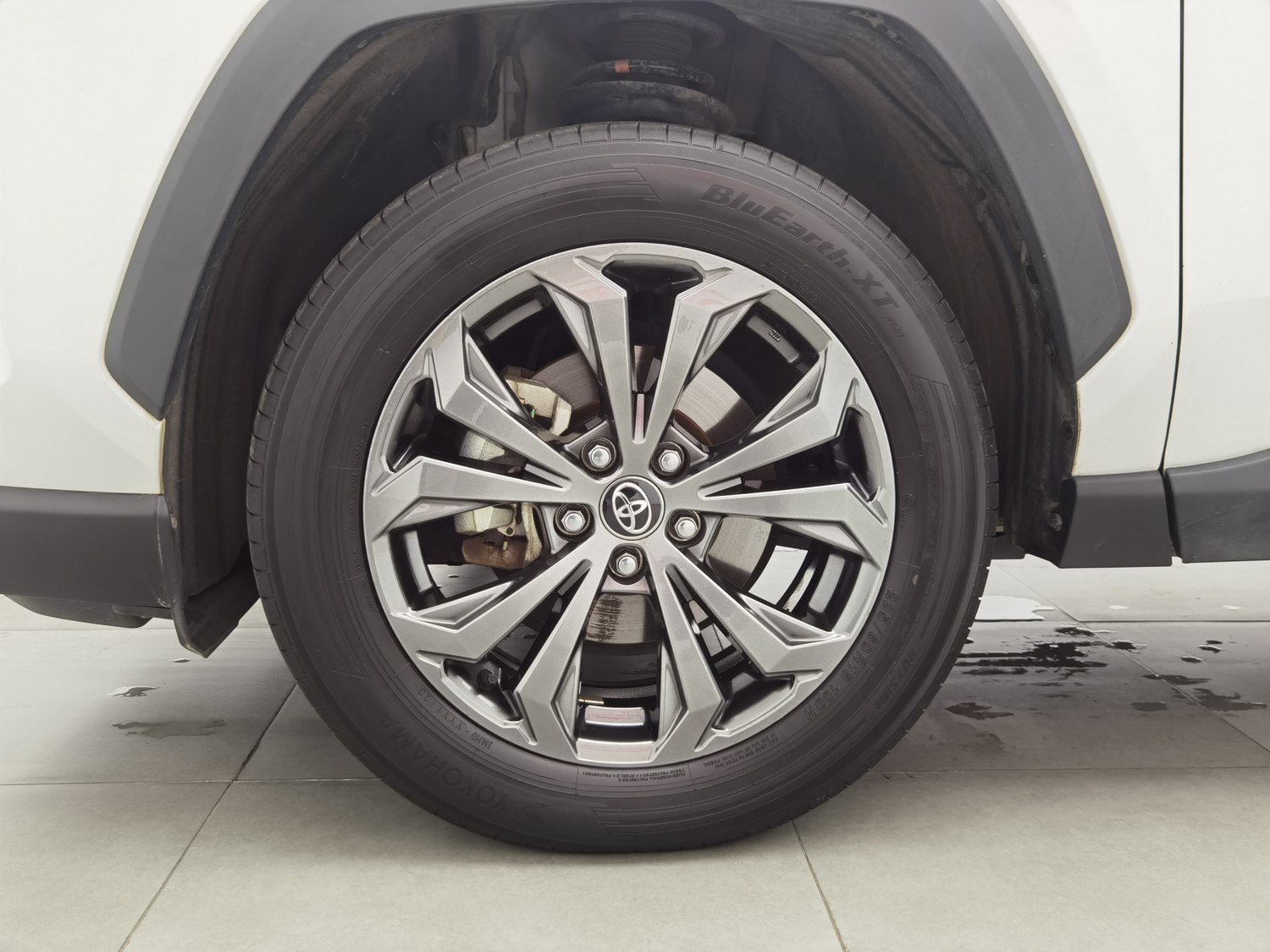 Used Toyota RAV4 2023 2.5 AT