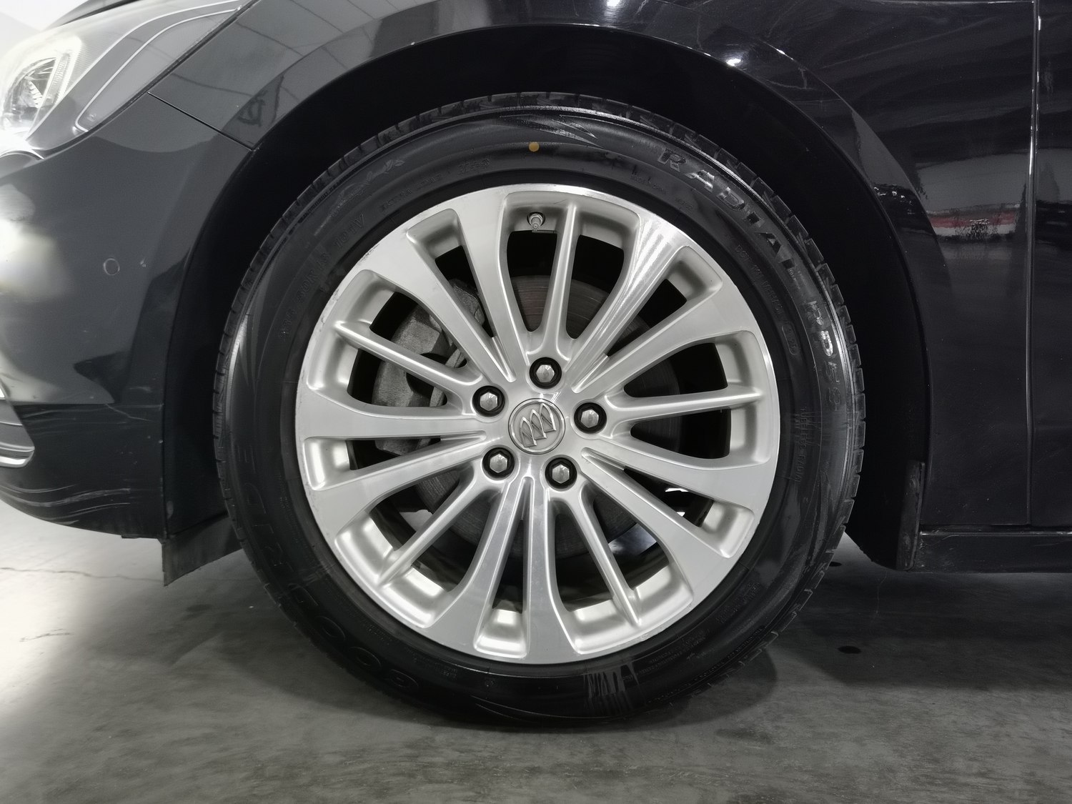 Used Buick LaCrosse 2016 2.0 AT