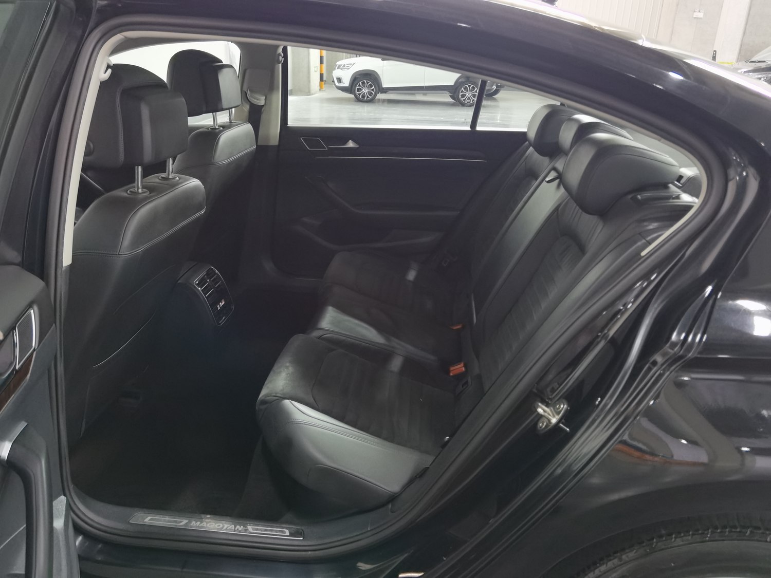 Used Volkswagen Magotan 2017 1.8 AT
