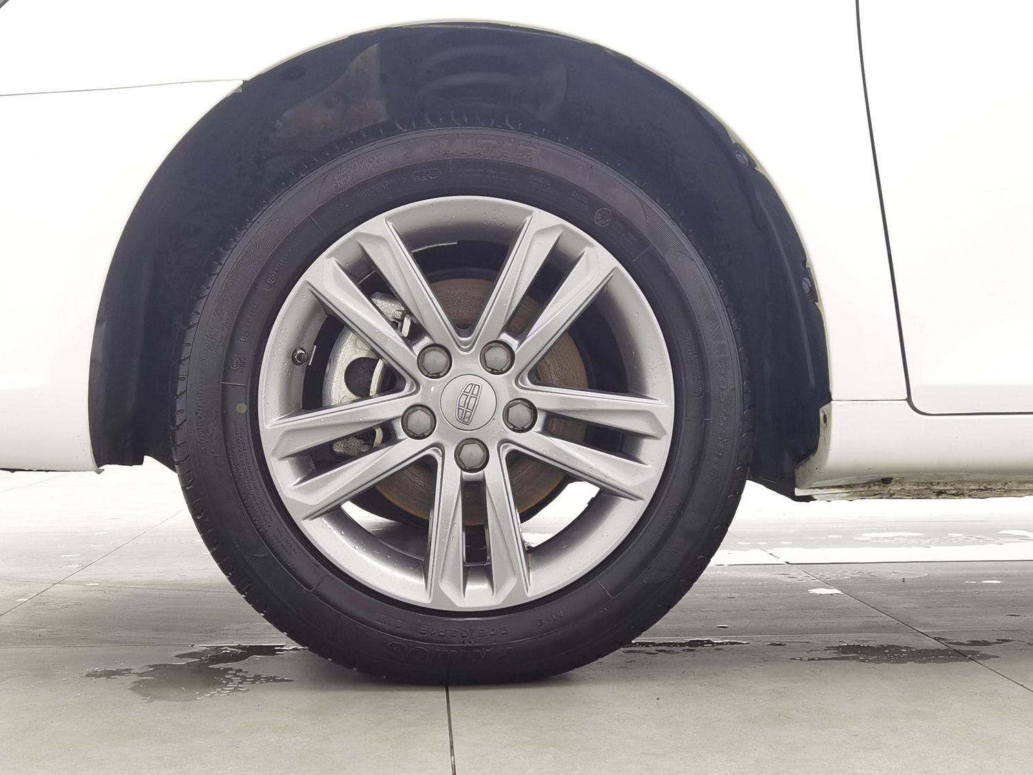 Used Geely Emgrand 2017 1.5 MT
