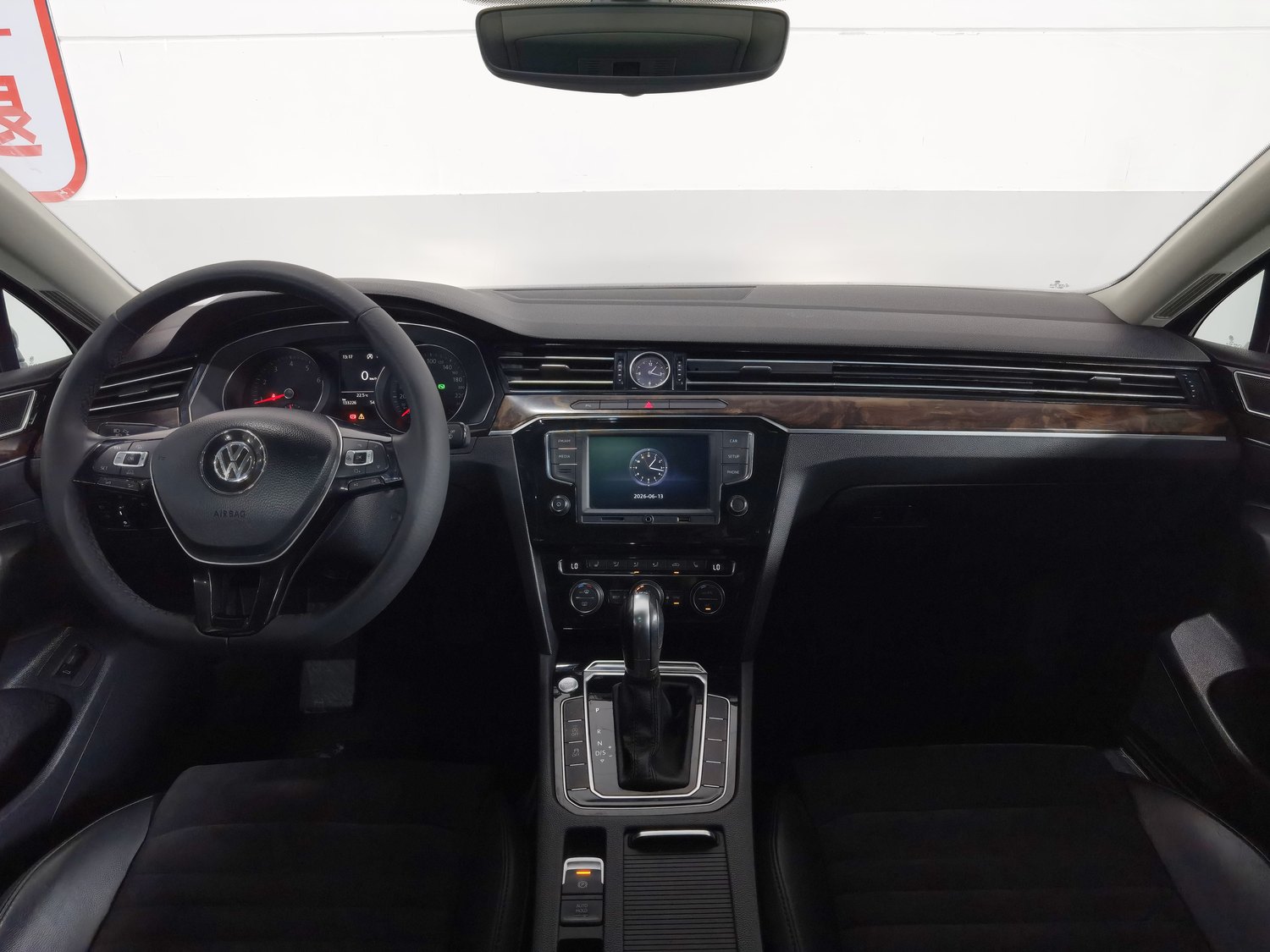 Used Volkswagen Magotan 2017 1.8 AT