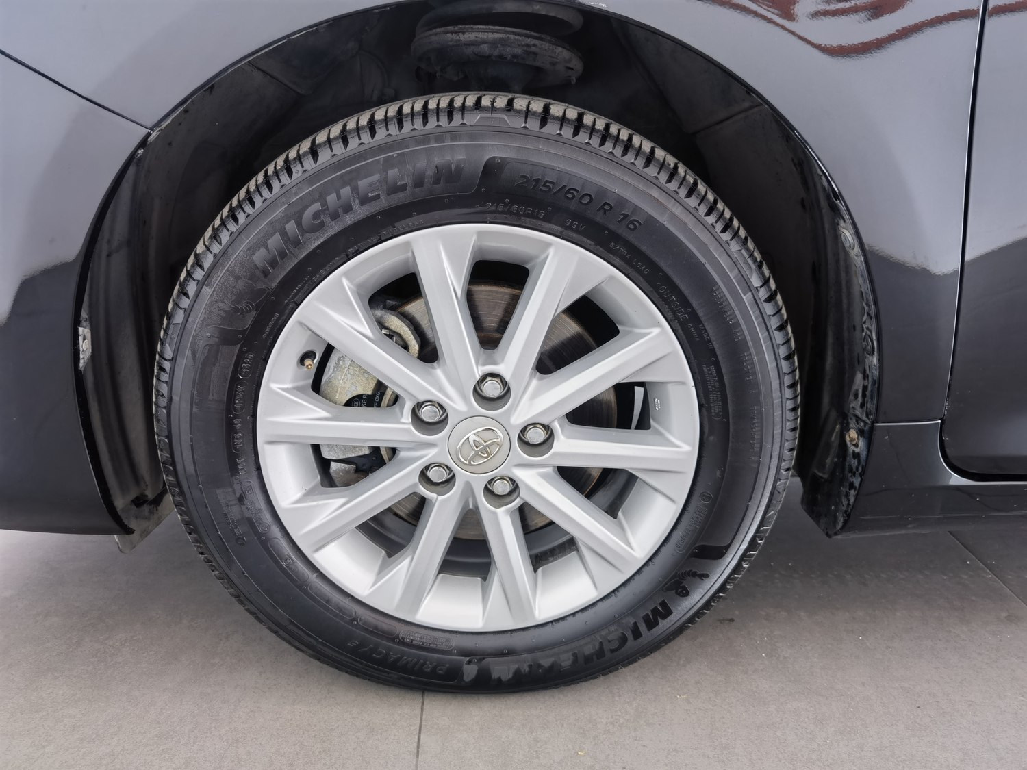 Used Toyota Camry 2016 2.0 AT
