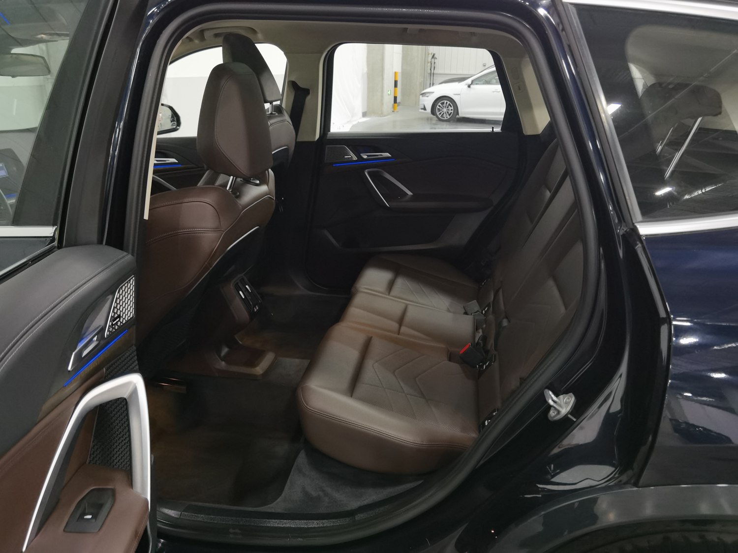 Used BMW X1 2023 2.0 AT