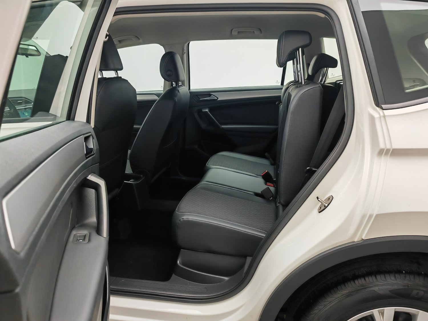 Used Volkswagen Tiguan L 2017 1.8 AT