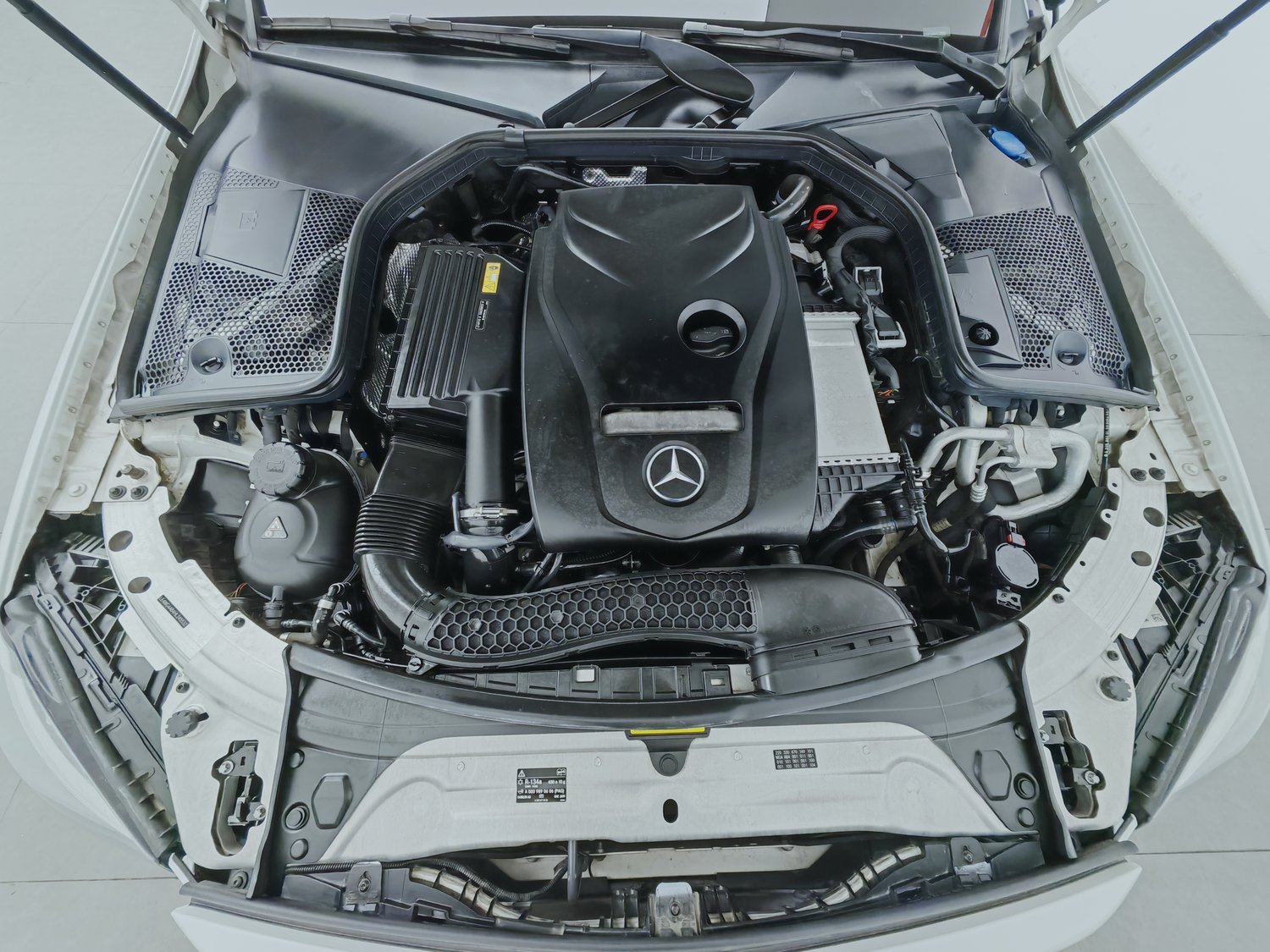 Used Mercedes-Benz C-Class 2017 1.6 AT
