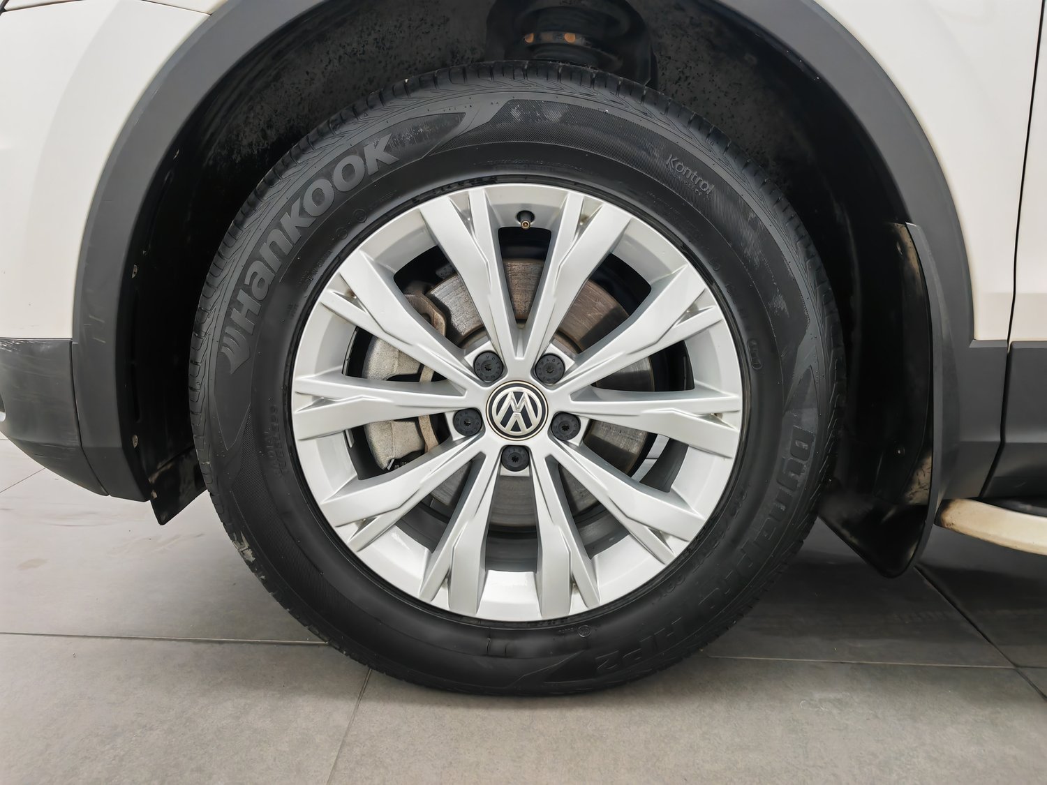 Used Volkswagen Tiguan L 2017 1.8 AT