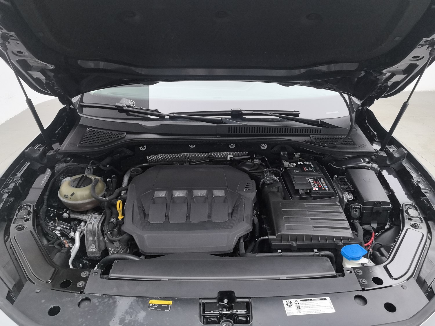 Used Volkswagen Passat 2021 2.0 AT
