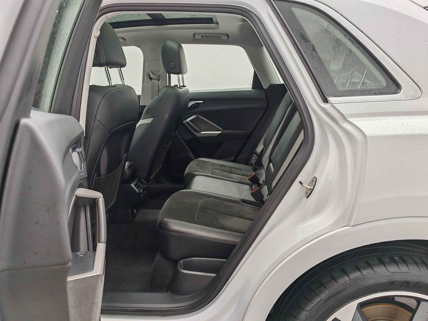 Used Audi Q3 2020 1.4 AT