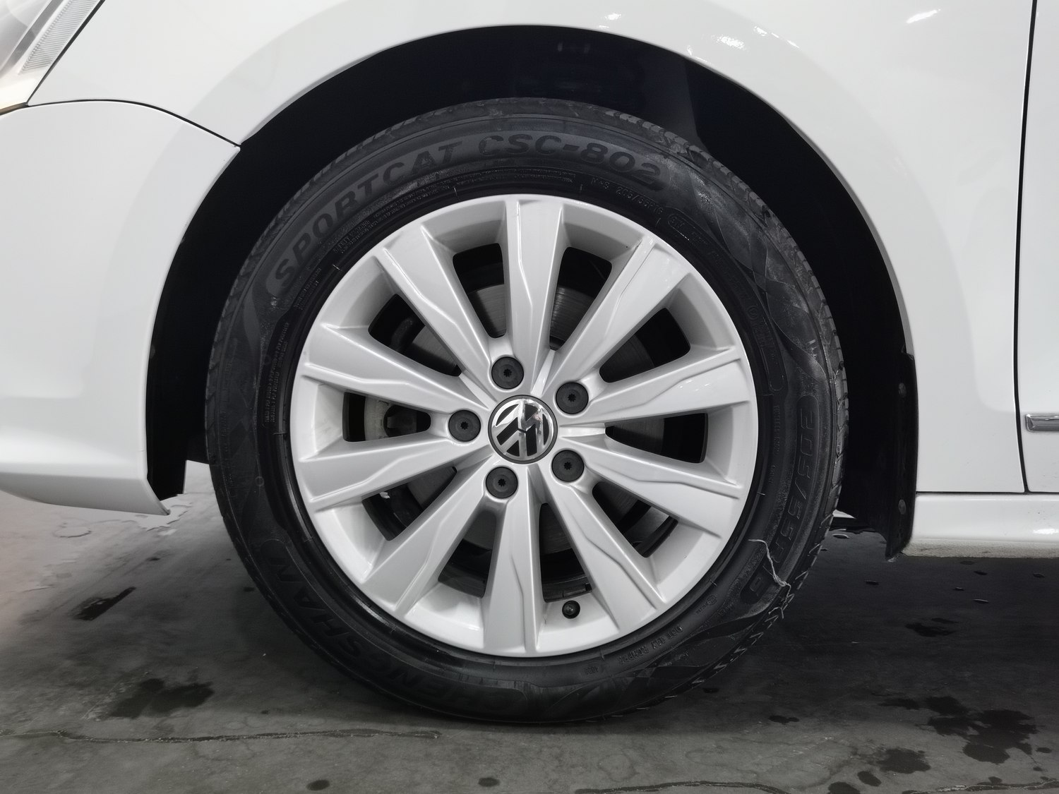 Used Volkswagen Sagitar 2015 1.6 AT
