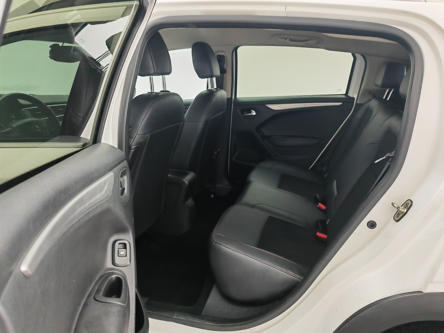 Used Citroen C3-XR 2015 1.6 MT